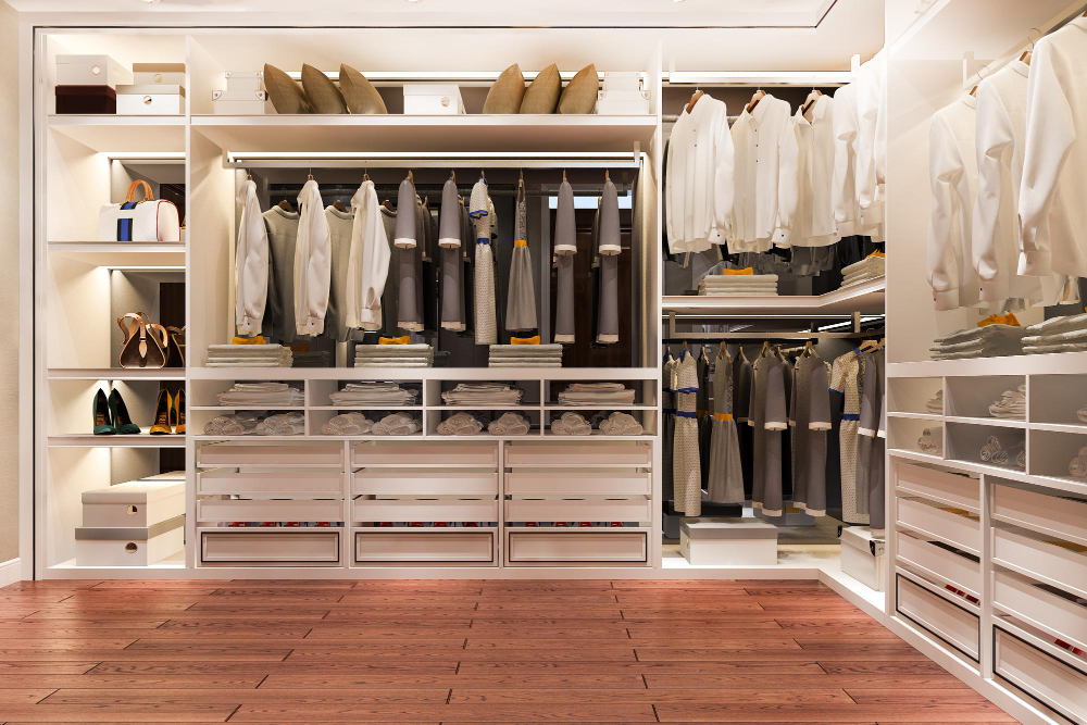 Features Custom Walk-in Closets Must Have