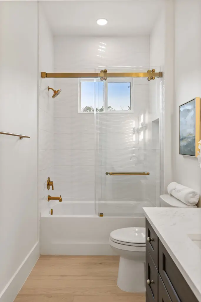 070-5425-Nevada-Ave-[2984353]-72