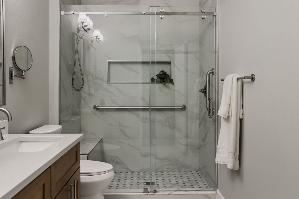 Judy Corren Bathroom