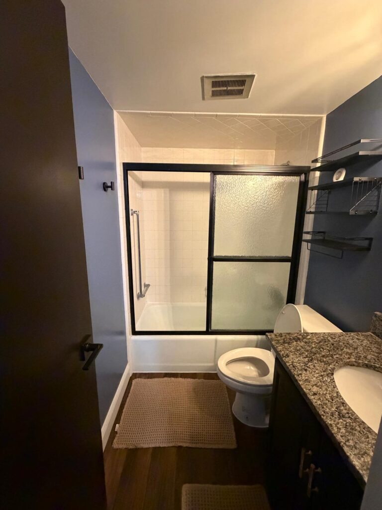 Maitland, Florida bathroom remodeling before remodeling view