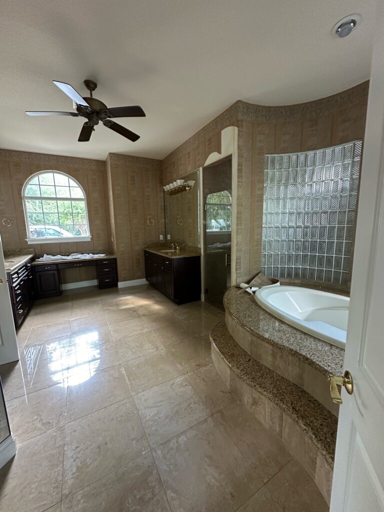 Longwood, Florida bathroom remodel before remodeling view